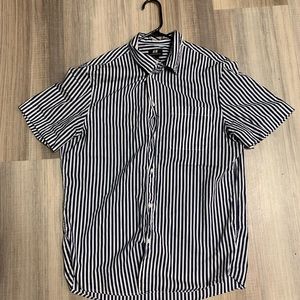 Men’s H and M Dress Shirt